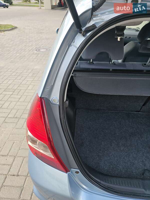 Хэтчбек Honda Jazz 2007 в Запорожье