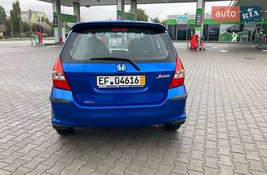 Хэтчбек Honda Jazz 2006 в 