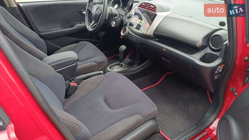 Хэтчбек Honda Jazz 2011 в Житомире