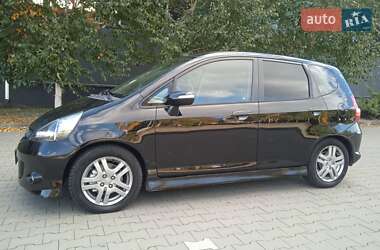 Хэтчбек Honda Jazz 2007 в 