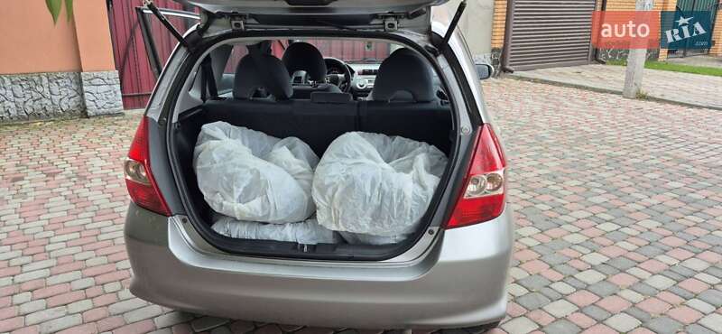 Хэтчбек Honda Jazz 2008 в Черкассах