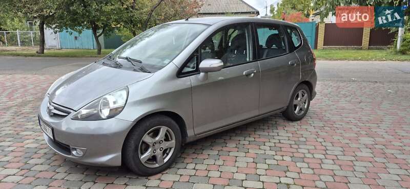 Хэтчбек Honda Jazz 2008 в Черкассах
