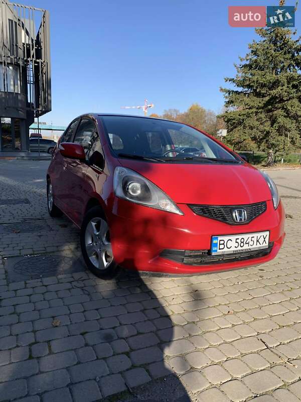 Хетчбек Honda Jazz 2010 в Львові фото 3 Хетчбек Honda Jazz 2010 в Львові