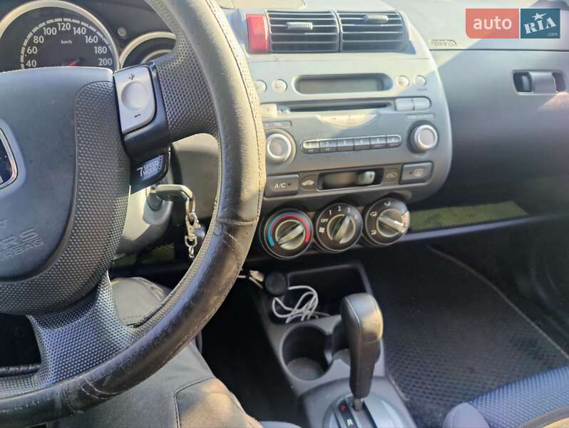 Хэтчбек Honda Jazz 2003 в Полтаве фото 5 Хэтчбек Honda Jazz 2003 в Полтаве