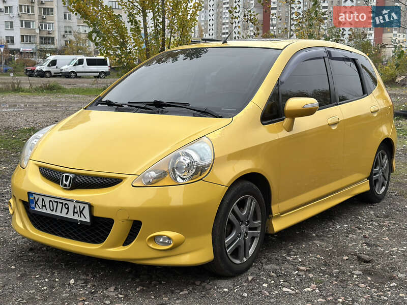 Хетчбек Honda Jazz 2005 в Києві фото 3 Хетчбек Honda Jazz 2005 в Києві