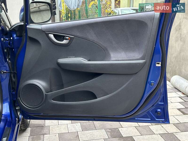 Хетчбек Honda Jazz 2009 в Рівному
