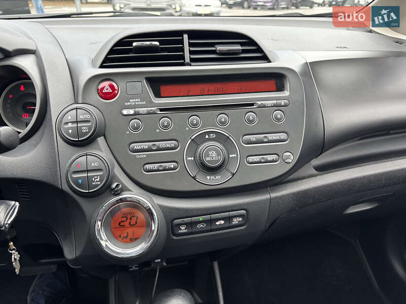 Хэтчбек Honda Jazz 2012 в Киеве