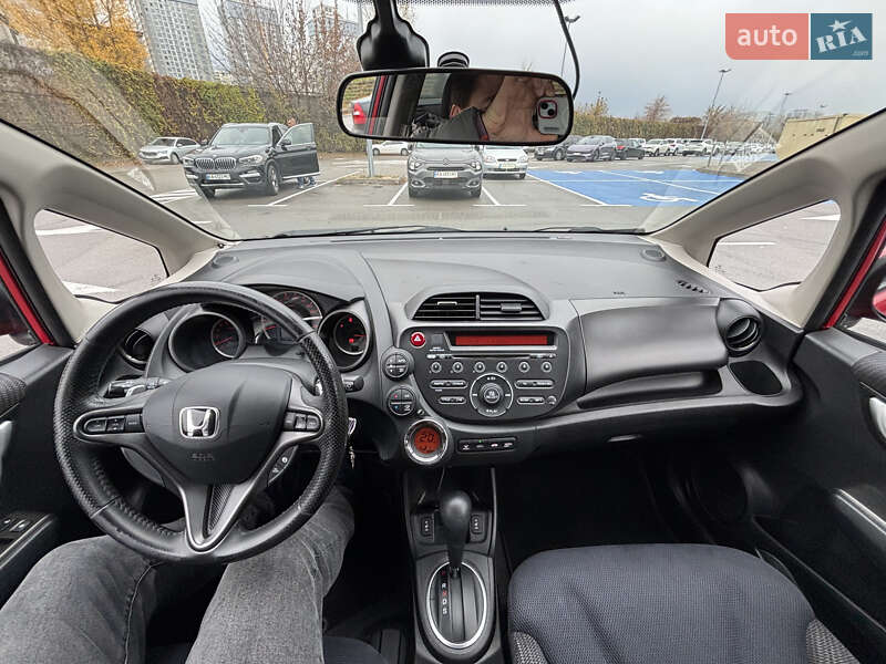 Хэтчбек Honda Jazz 2012 в Киеве