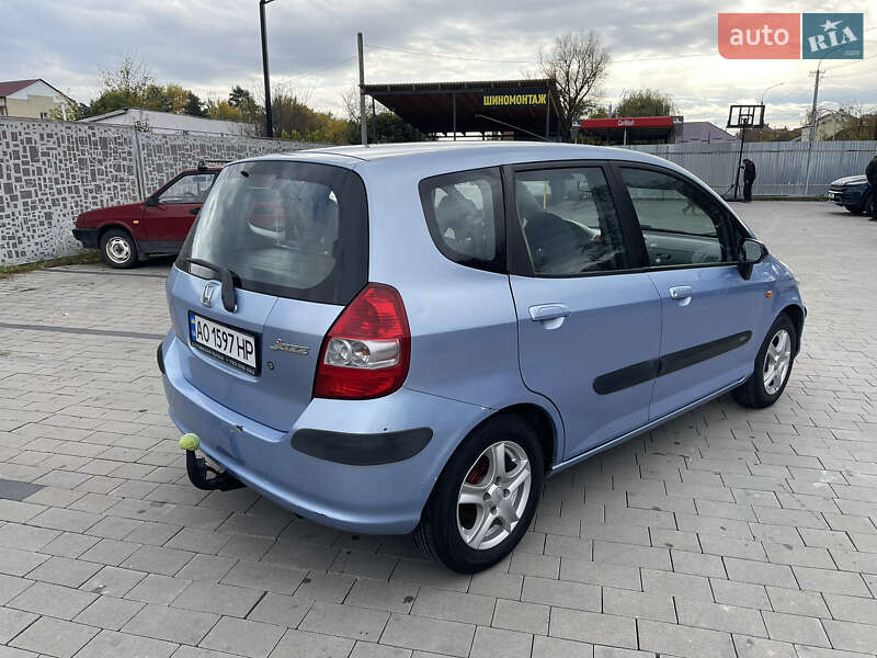 Хэтчбек Honda Jazz 2002 в Ужгороде