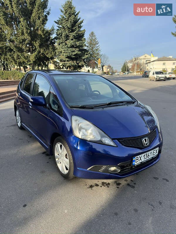 Хэтчбек Honda Jazz 2011 в Калиновке фото 8 Хэтчбек Honda Jazz 2011 в Калиновке