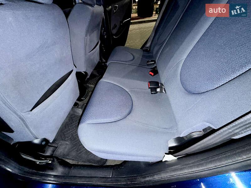 Хетчбек Honda Jazz 2004 в Житомирі фото 24 Хетчбек Honda Jazz 2004 в Житомирі
