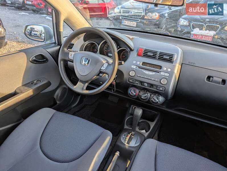 Хетчбек Honda Jazz 2004 в Рівному