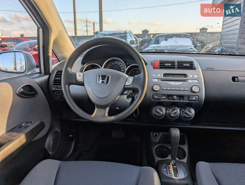 Хетчбек Honda Jazz 2004 в Рівному