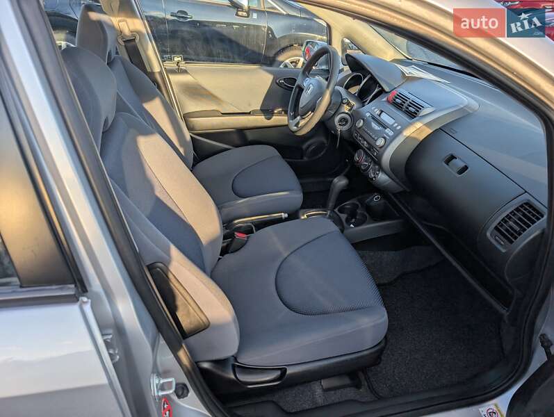 Хетчбек Honda Jazz 2004 в Рівному