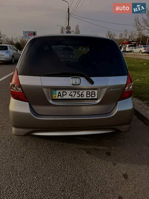 Хэтчбек Honda Jazz 2005 в Запорожье
