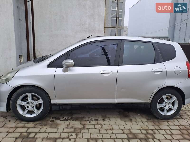 Хэтчбек Honda Jazz 2007 в Черновцах фото 2 Хэтчбек Honda Jazz 2007 в Черновцах