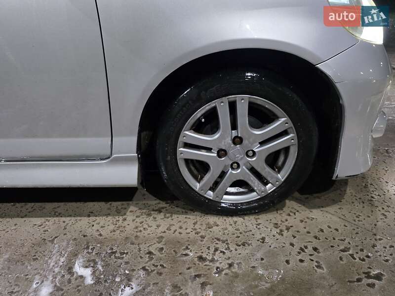 Хэтчбек Honda Jazz 2006 в Киеве