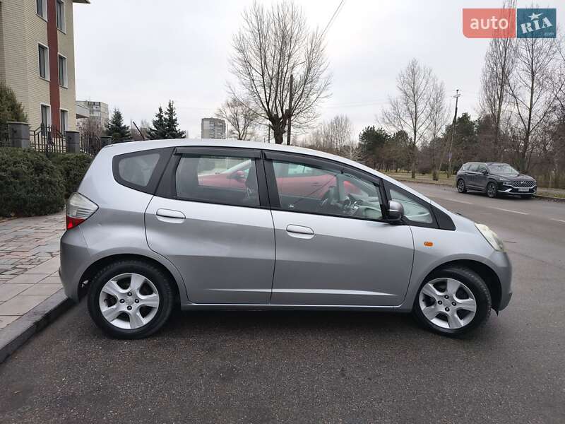 Хэтчбек Honda Jazz 2009 в Горишних Плавнях фото 2 Хэтчбек Honda Jazz 2009 в Горишних Плавнях