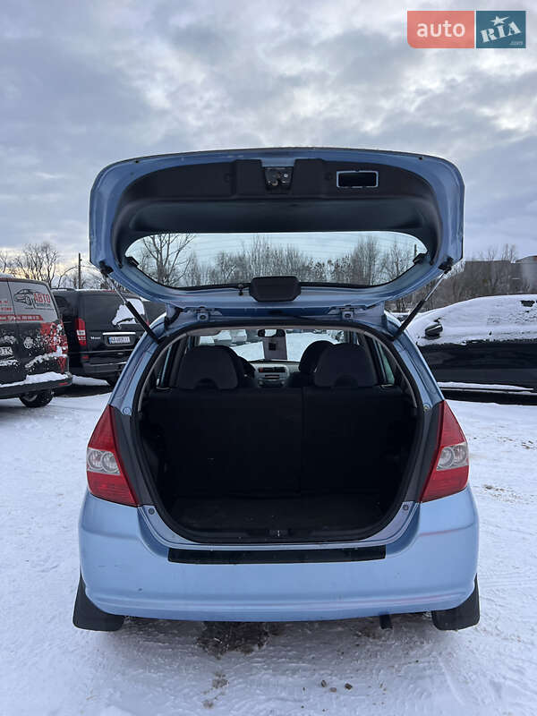 Хетчбек Honda Jazz 2002 в Черкасах фото 22 Хетчбек Honda Jazz 2002 в Черкасах