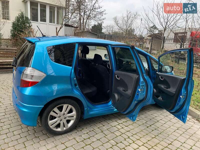 Хэтчбек Honda Jazz 2009 в Одессе