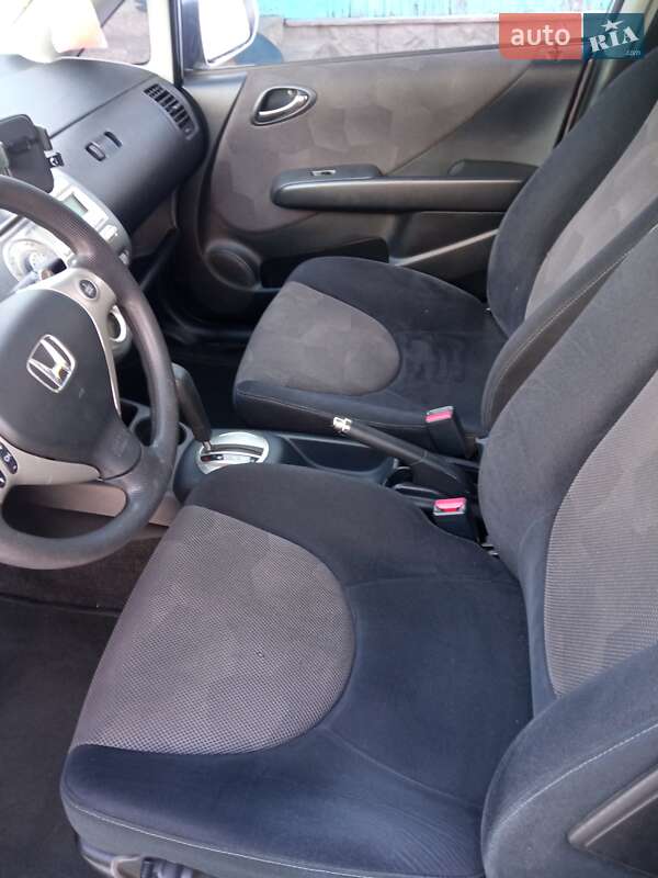 Хетчбек Honda Jazz 2006 в Богородчанах