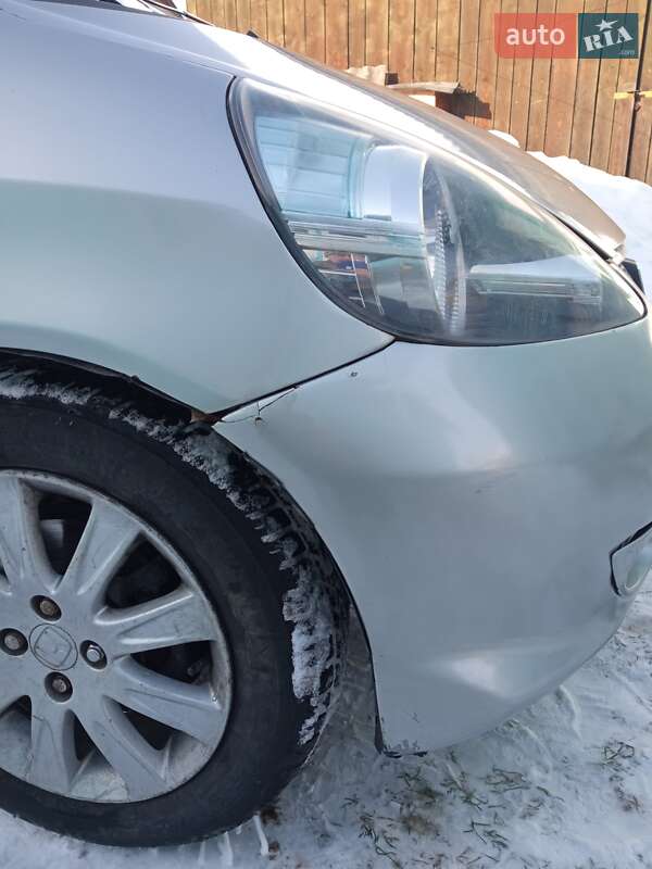 Хетчбек Honda Jazz 2006 в Богородчанах