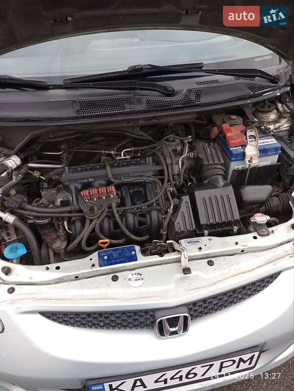 Хэтчбек Honda Jazz 2007 в Киеве