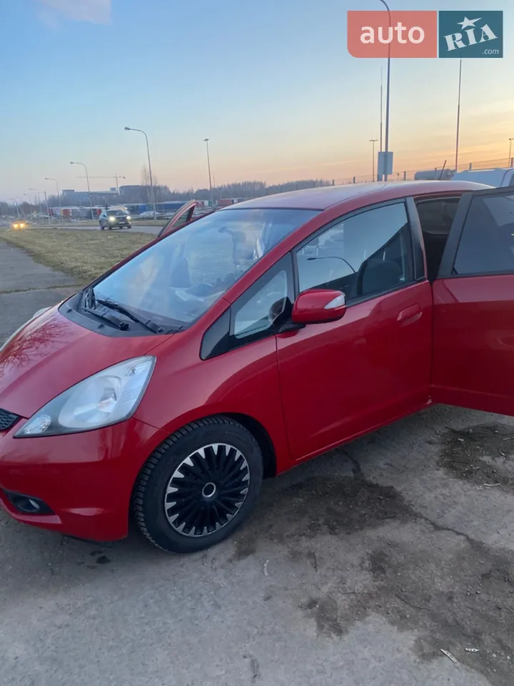 2010 Honda Jazz - мініатюра 13
