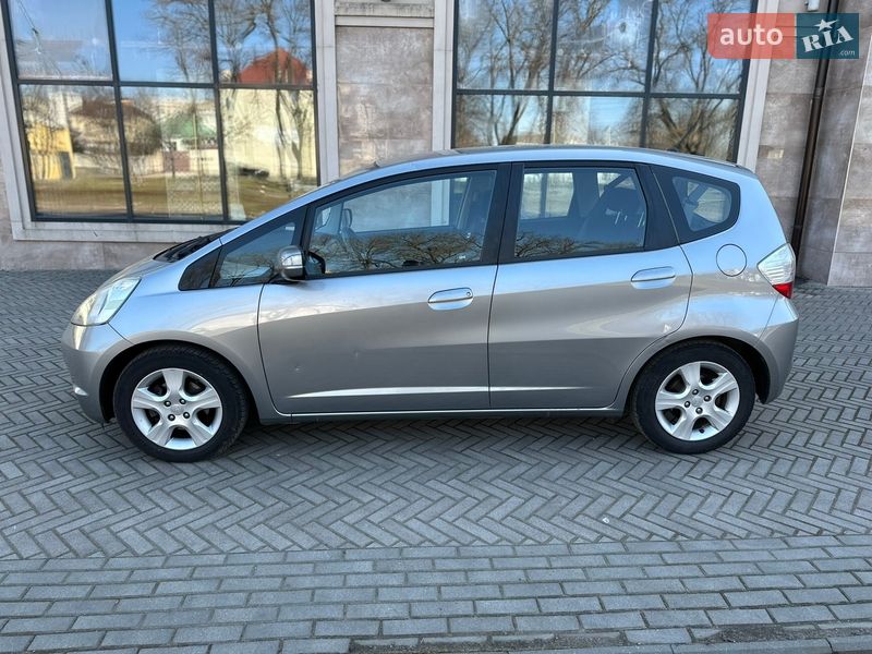 Хэтчбек Honda Jazz 2010 в Николаеве