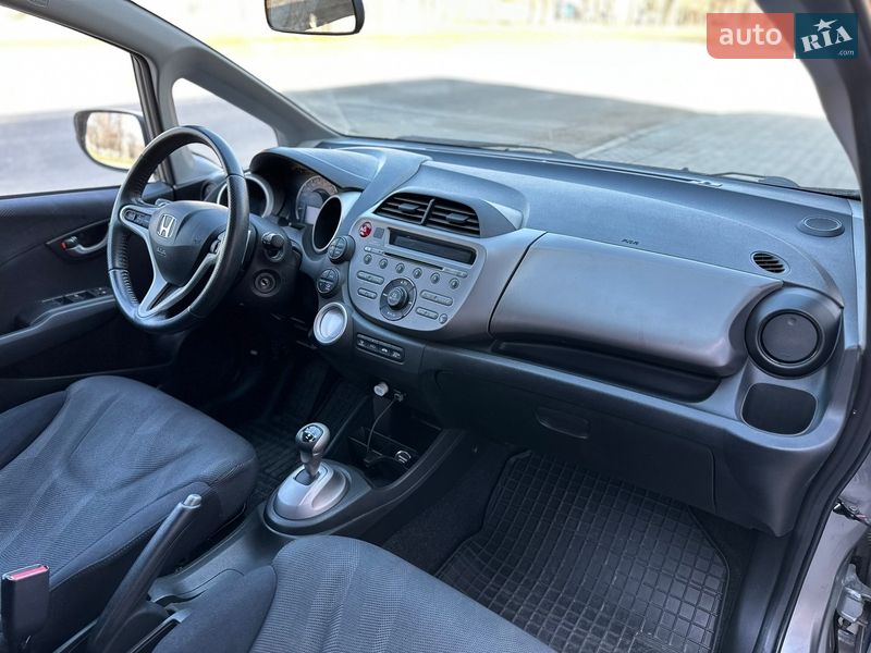 Хэтчбек Honda Jazz 2010 в Николаеве