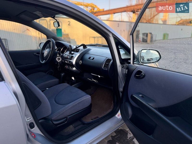 Хэтчбек Honda Jazz 2004 в Одессе