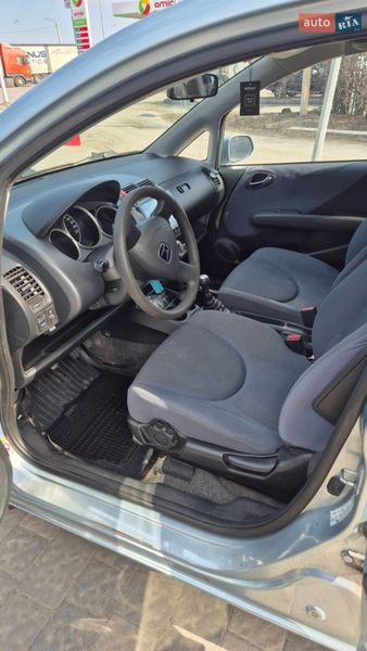 Хэтчбек Honda Jazz 2005 в Львове