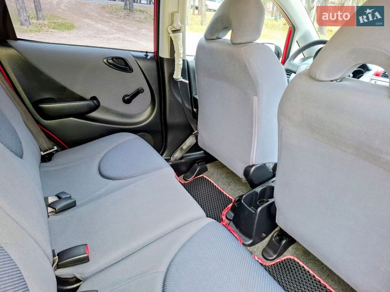 Хэтчбек Honda Jazz 2004 в Черкассах