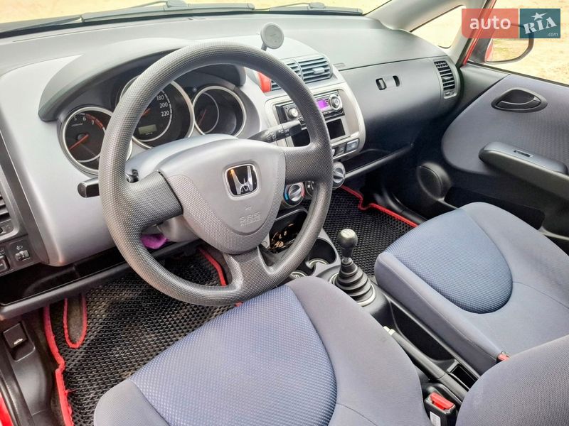 Хэтчбек Honda Jazz 2004 в Черкассах