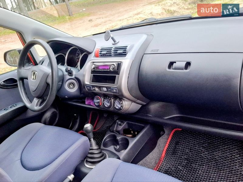 Хэтчбек Honda Jazz 2004 в Черкассах