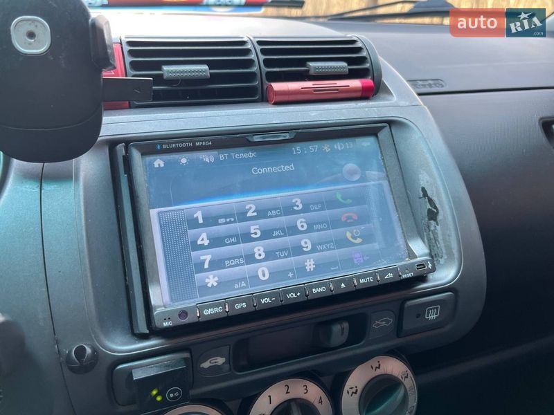 Хэтчбек Honda Jazz 2005 в Надворной