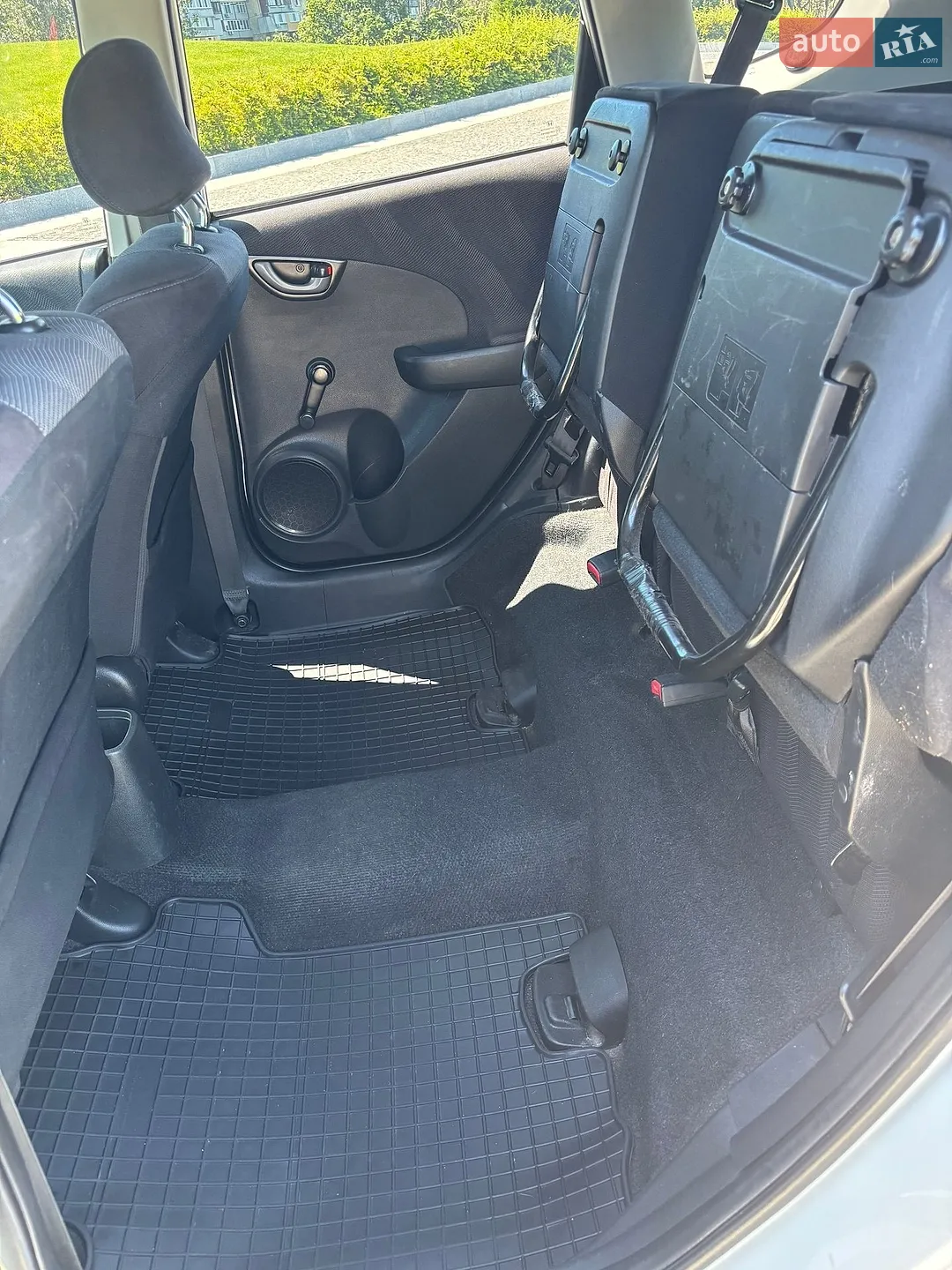 2010 Honda Jazz - мініатюра 18