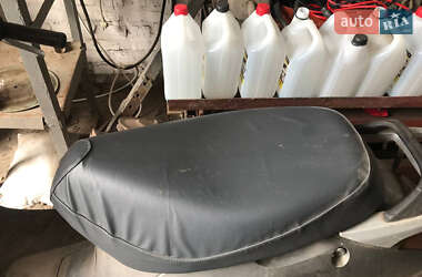 Скутер Honda Lead 100 1999 в Полтаве