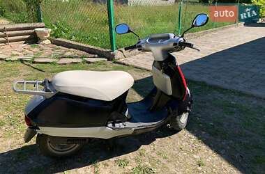 Скутер Honda Lead 100 2003 в 