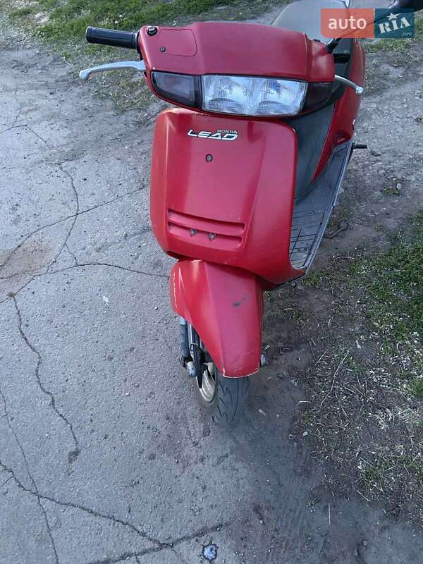 Скутер Honda Lead 50 AF-20 1986 в Карловке