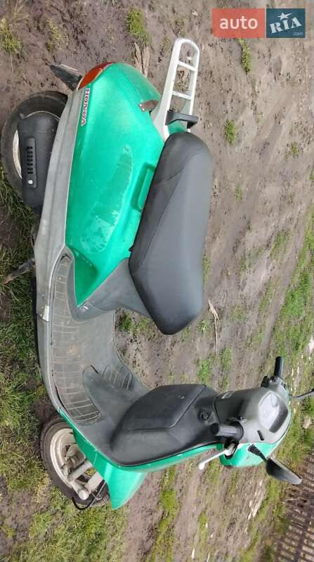 Скутер Honda Lead 50 AF 48 1999 в Прилуках