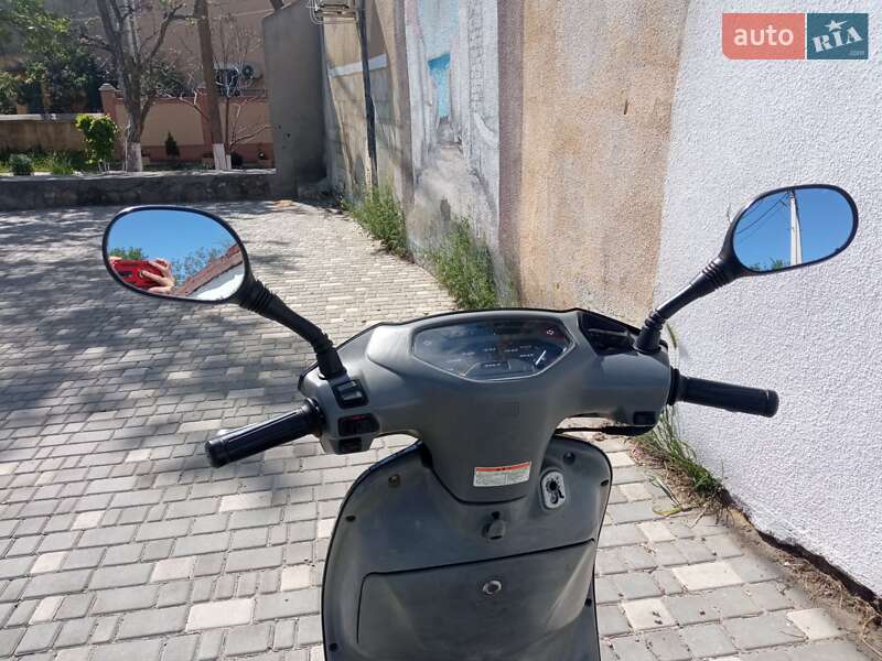 Скутер Honda Lead 50 AF 48 2003 в Белгороде-Днестровском фото 6 Скутер Honda Lead 50 AF 48 2003 в Белгороде-Днестровском