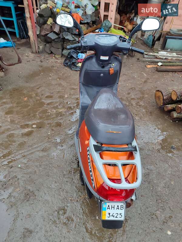 Вантажні моторолери, мотоцикли, скутери, мопеди Honda Lead 50 AF 48 2003 в Сарнах