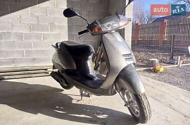 Скутер Honda Lead 50 AF 48 2002 в Владимире