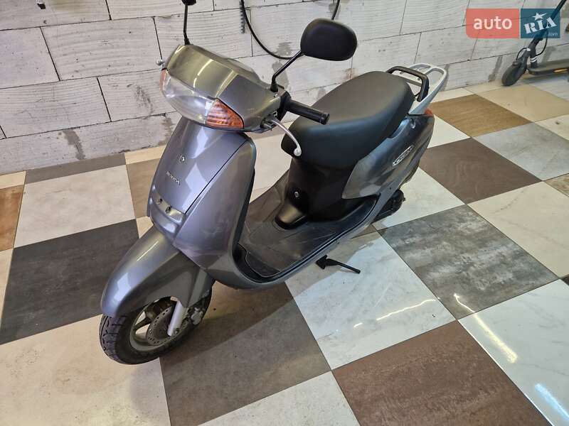 Мопеды Honda Lead 50 AF 48 1999 в Киверцах