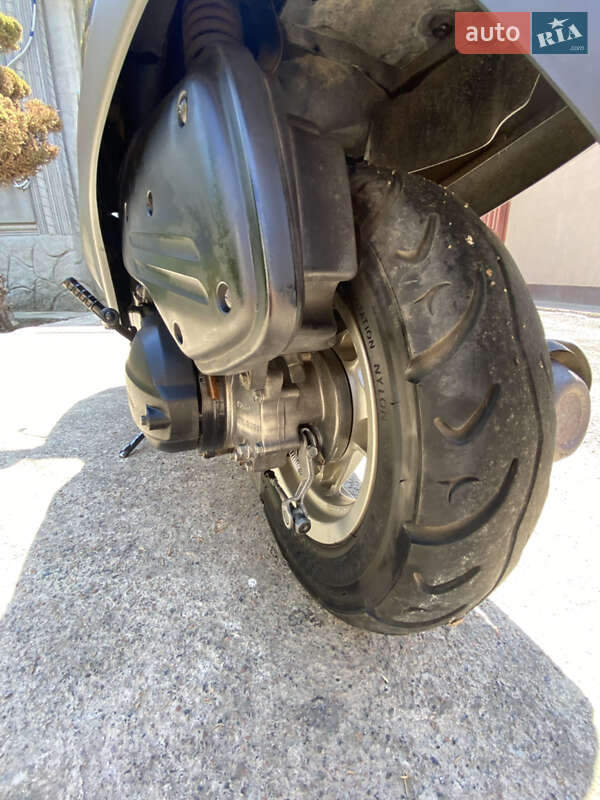 Мопеды Honda Lead 50 AF 48 2001 в Одессе