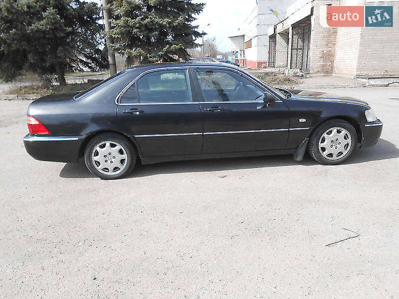 Седан Honda Legend 2001 в Вольнянске