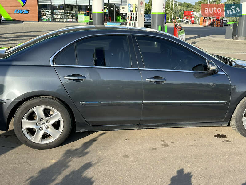 Седан Honda Legend 2006 в Ужгороде