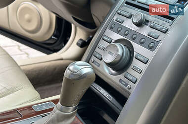 Седан Honda Legend 2009 в 