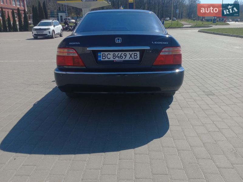 Седан Honda Legend 2000 в Львове